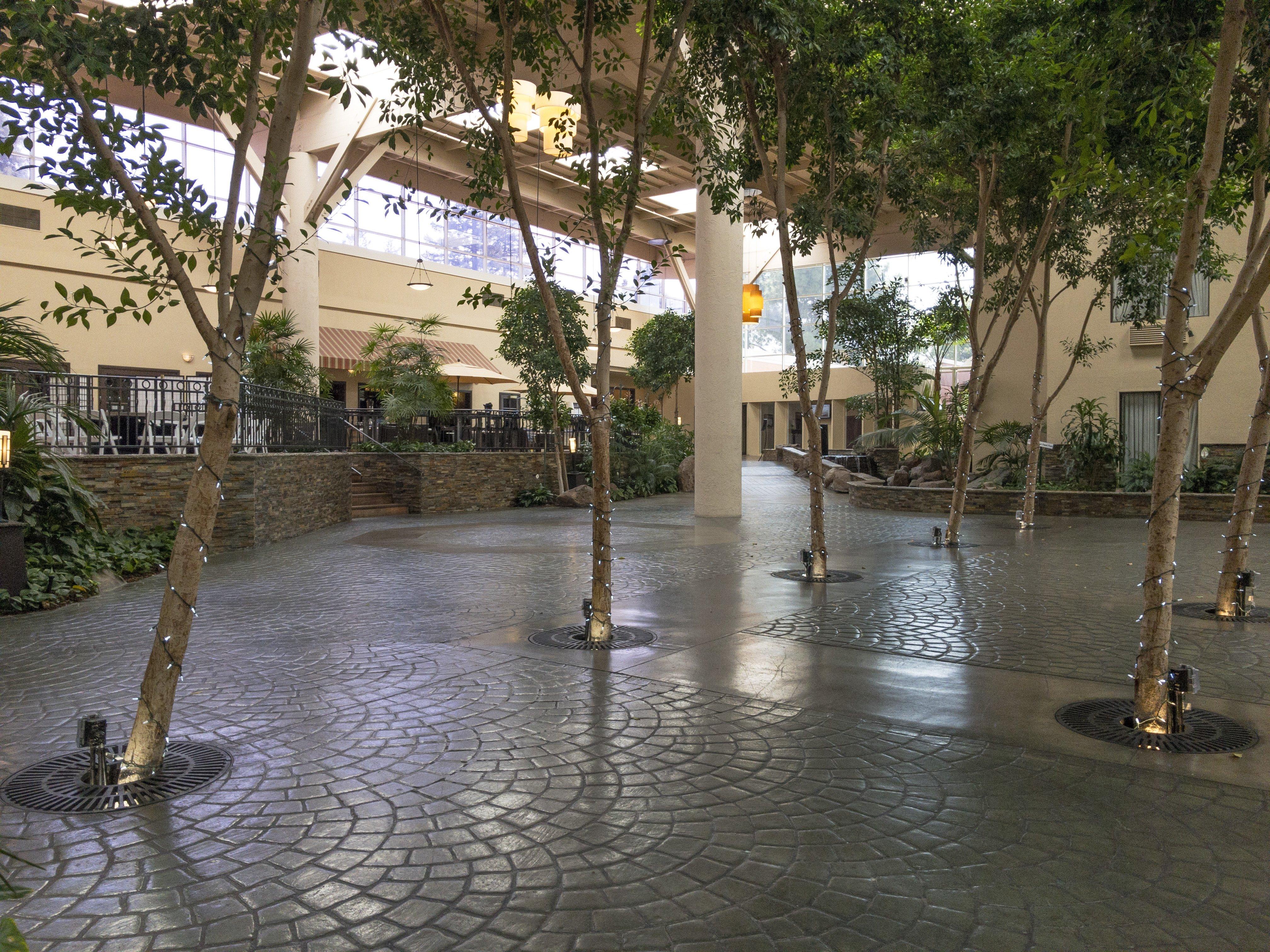 Concord Plaza Hotel Dış mekan fotoğraf
